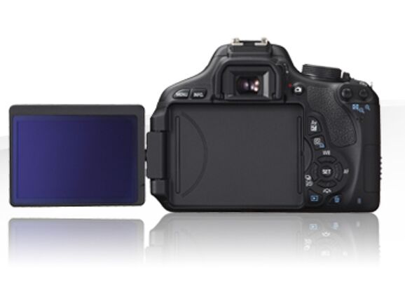 Image Appareil photo numérique CANON EOS 600D 18-55mm Noir Noir